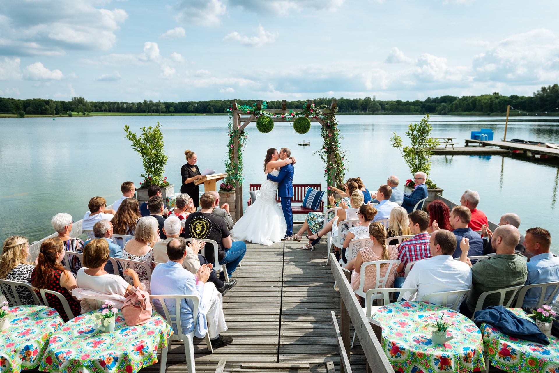 Bruidsfotograaf Paviljoen Het Buitenhuis, Ewijk