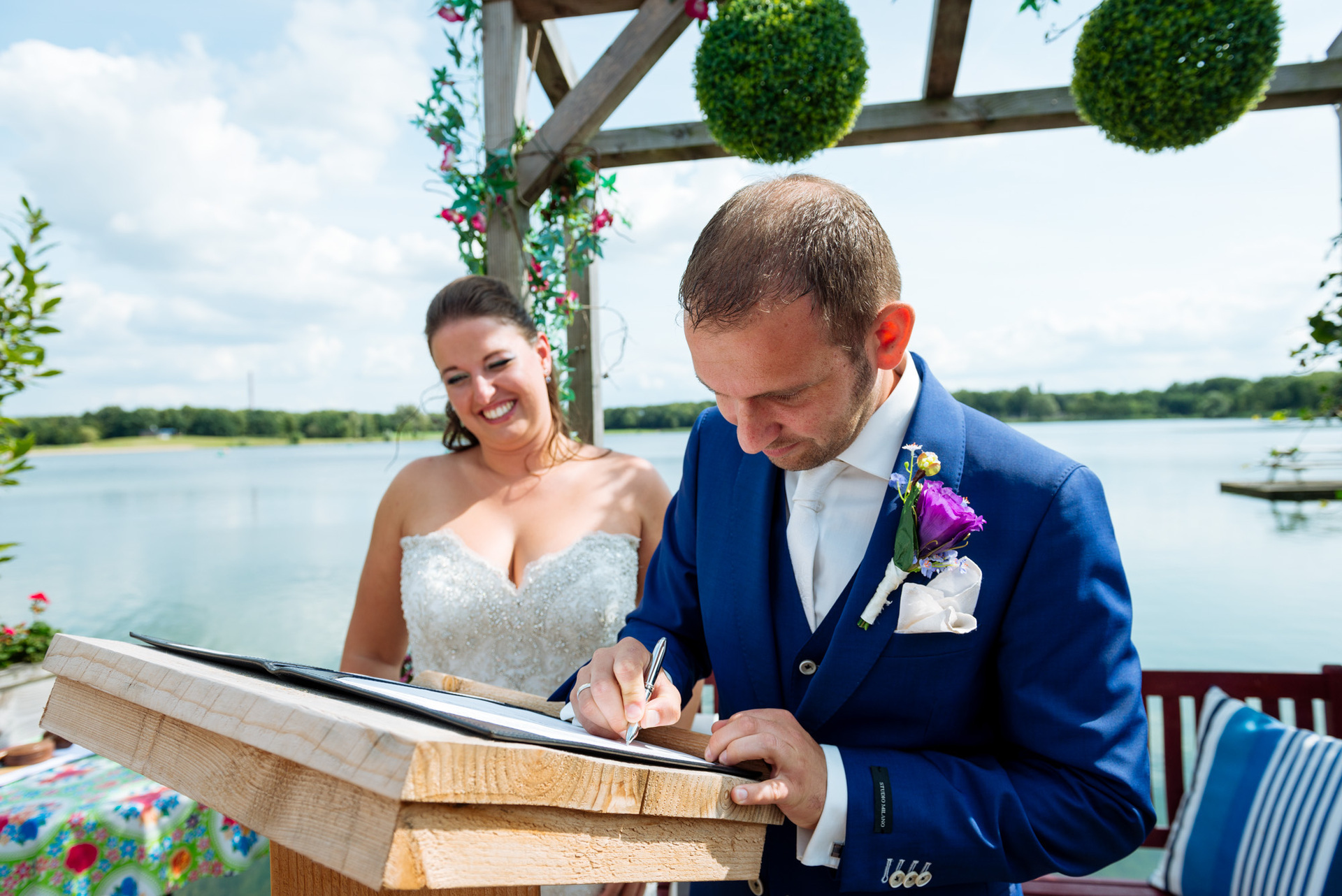 Bruidsfotograaf Paviljoen Het Buitenhuis, Ewijk