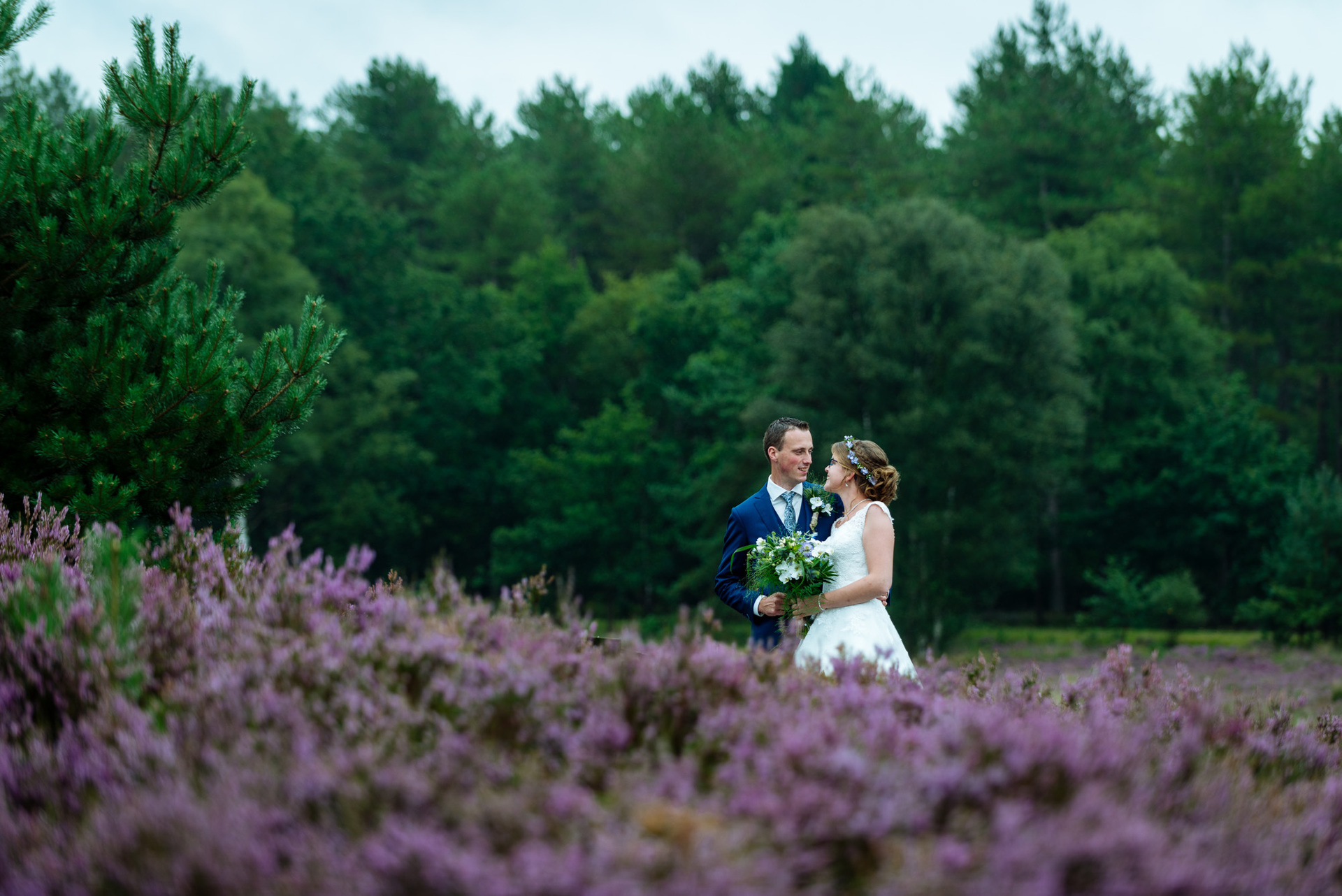 Bruidsfotograaf Trouwen op de Hei - De Mof - Leusden